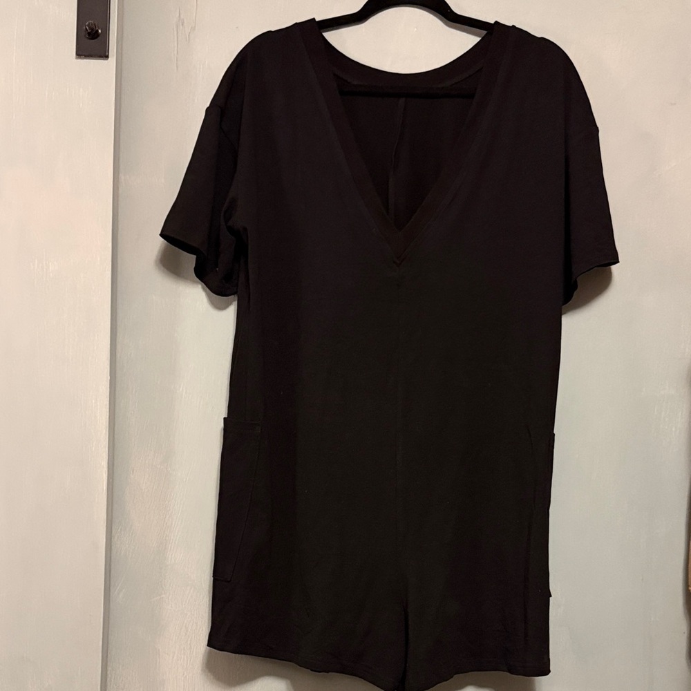 Black Casual Reversible Short Sleeve Romper with Pockets